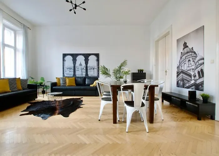 Budget Apartment By Hi5 - King Street - For Groups